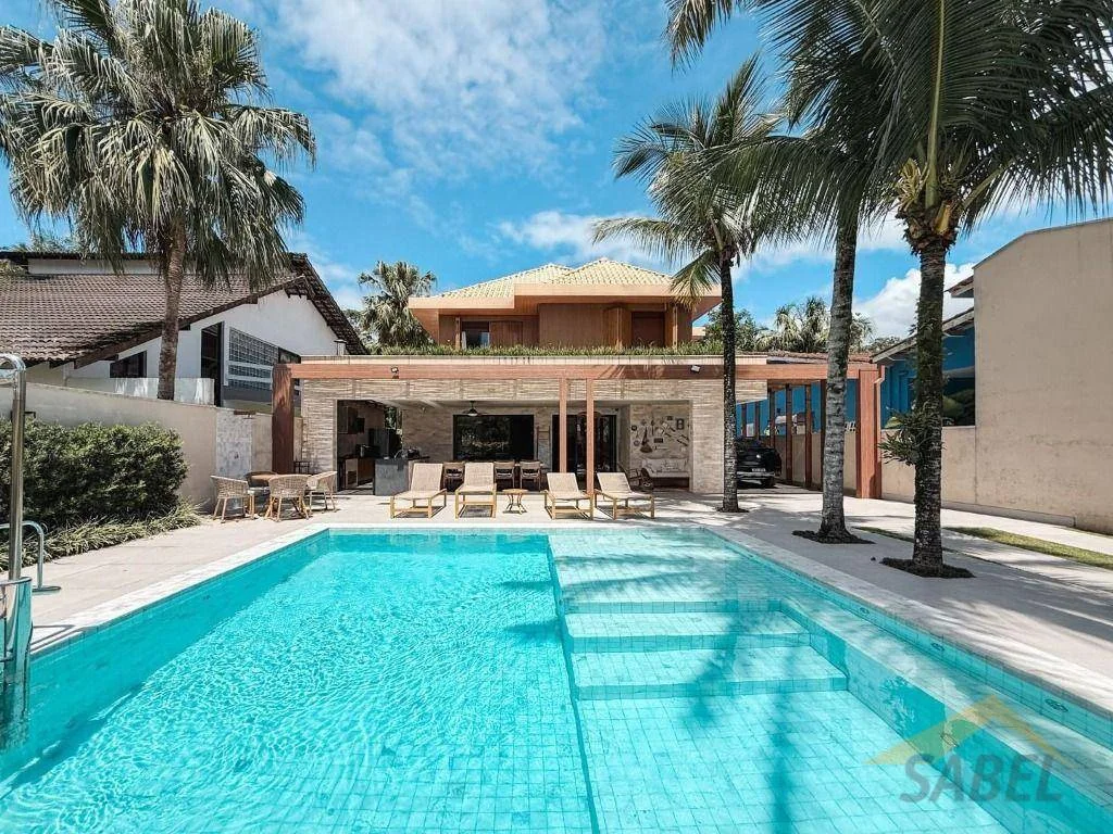 Casa com 395 m² e 5 suítes no Módulo 19 na Riviera de São Lourenço