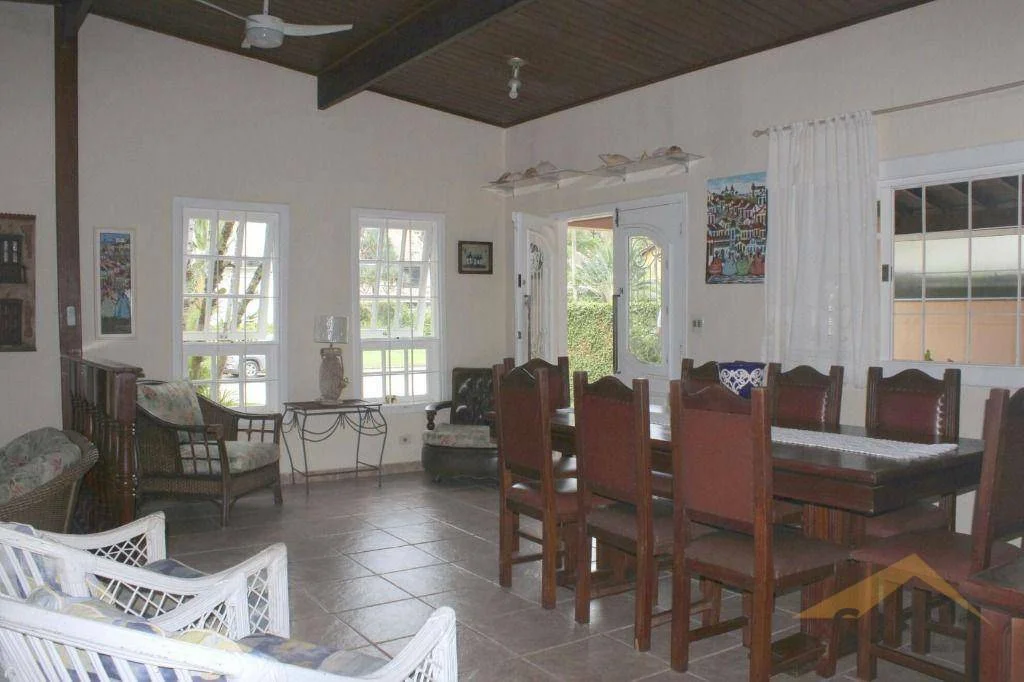 Casa com 204 m² e 1 suíte no Módulo 30 na Riviera de São Lourenço