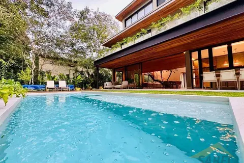 Casa com 487 m² e 5 suítes no Módulo 26 na Riviera de São Lourenço