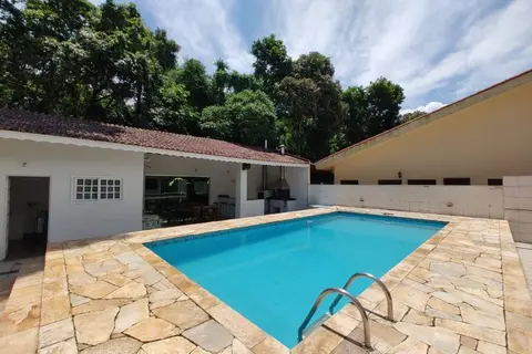 Casa com 281 m² e 2 suítes no Módulo 30 na Riviera de São Lourenço