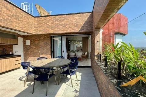 Cobertura com 243 m² e 3 suítes no Módulo 3 na Riviera de São Lourenço