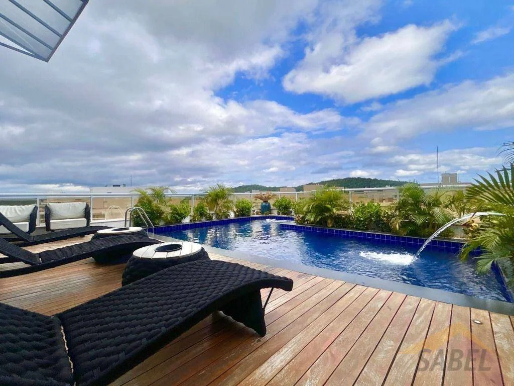 Cobertura com 325 m² e 5 suítes no Módulo 8 na Riviera de São Lourenço