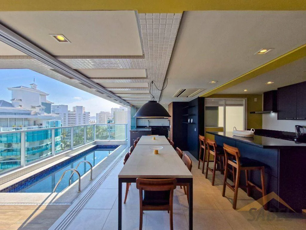 Cobertura com 255 m² e 2 suítes no Módulo 7 na Riviera de São Lourenço