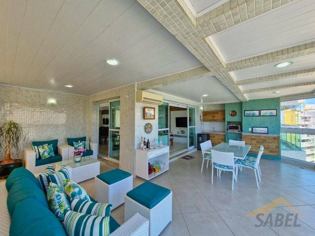 Cobertura com 253 m² e 3 suítes no Módulo 7 na Riviera de São Lourenço