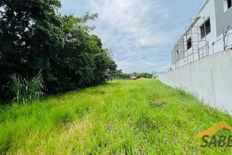 Terreno à Venda com 867 m² no Módulo 12 na Riviera de São Lourenço