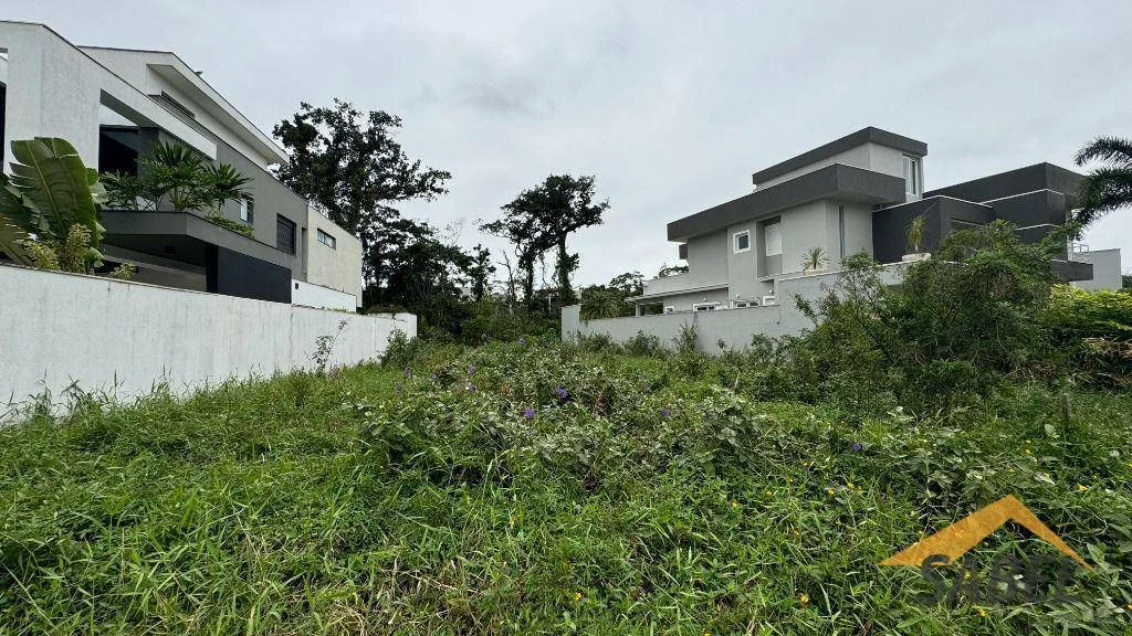 Terreno na Riviera de São Lourenço