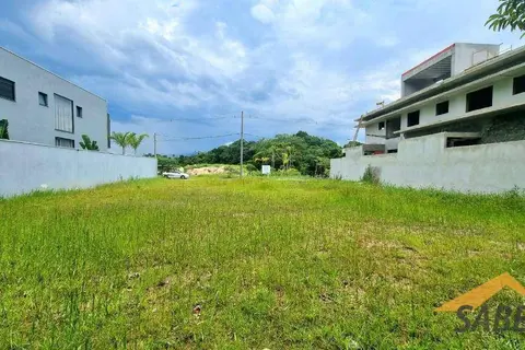 Terreno à Venda com 420 m² no Módulo 16 na Riviera de São Lourenço