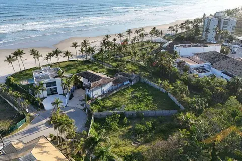 Terreno no Módulo 5 na Riviera de São Lourenço