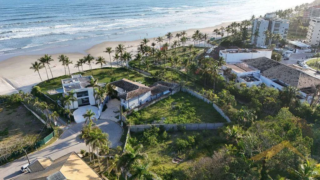 Terreno no Módulo 5 na Riviera de São Lourenço