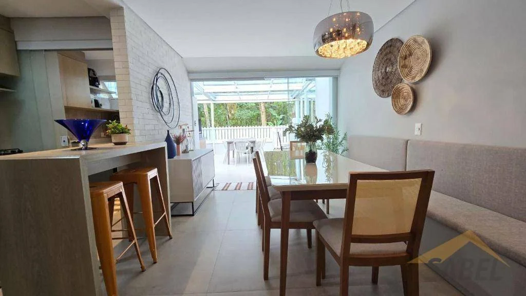 Village com 68 m² e 1 suíte no Módulo 26 na Riviera de São Lourenço